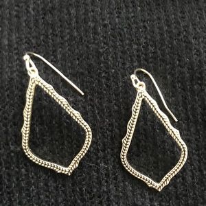 Kendra Scott Sophee Drop Earrings in Gold
